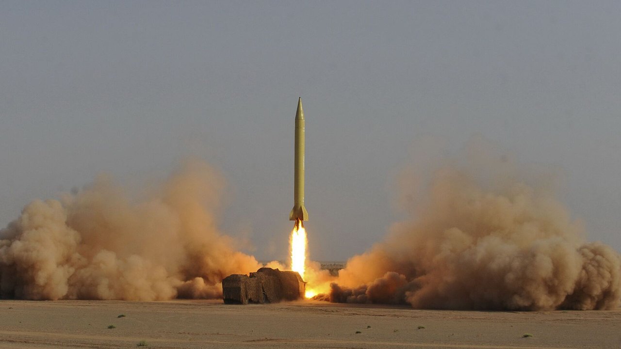 Teerã conduz ataque a bases militares dos EUA em resposta aos ataques às ilhas iranianas, diz mídia