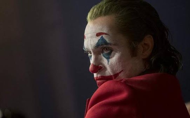 ‘Coringa 2’: Veja primeira imagem de Joaquin Phoenix na sequência