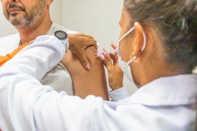 SESI Alagoas leva Dia D de Vacinação às indústrias alagoanas