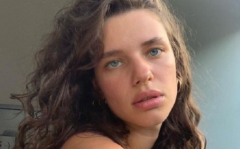 Bruna Linzmeyer adota novo visual antes de estreia de &#8216;Pantanal&#8217;