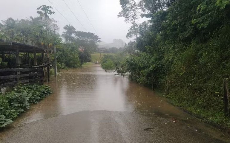 Autoridades de SP se reunirão nesta quinta após previsão de mais chuva