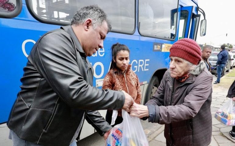 Lei dá prioridade a áreas de desastres para receber alimentos
