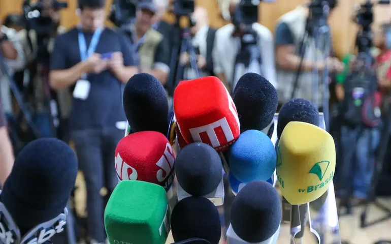 GLOBO fica entre os jornais mais admirados na cobertura de economia no Brasil em 2023