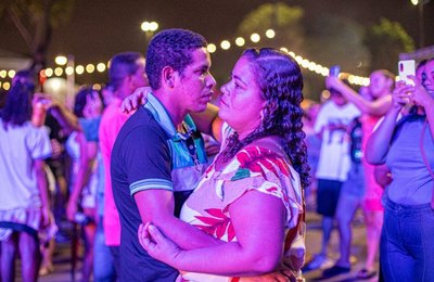 12 atrações sobem ao palco do Forró no Biu no sábado e domingo