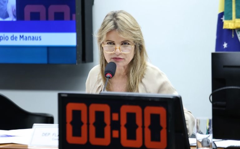 Comissão aprova ultrassonografia no SUS para crianças com sintomas de disfunção miccional