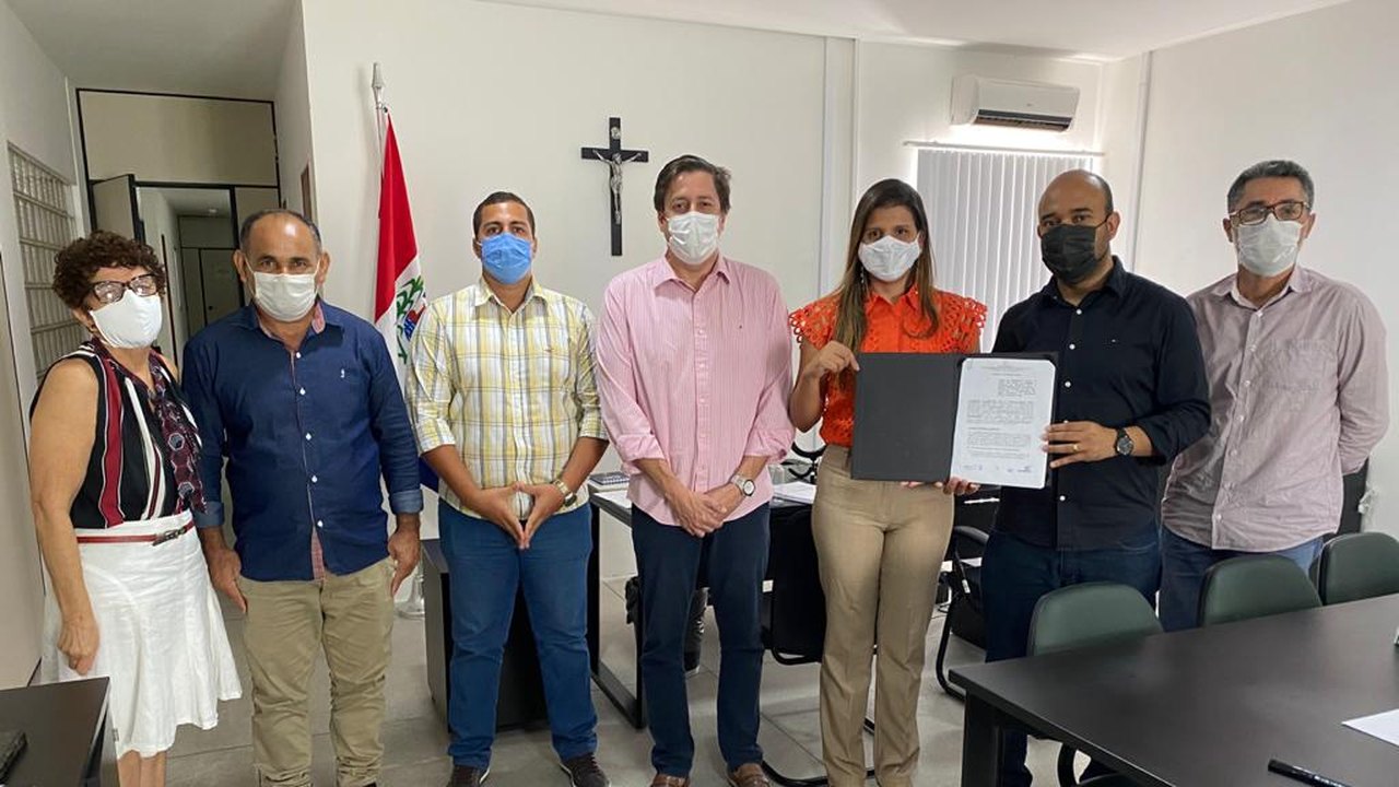 Prefeitura de Novo Lino e Emater firmam parceria para ações na área de agricultura