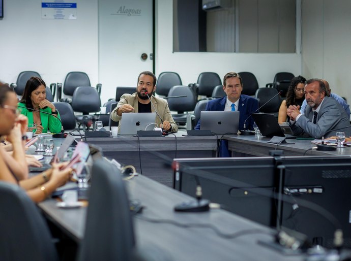 Avaliação do Programa Cidadania Digital é foco de reunião técnica coordenada pela Secom