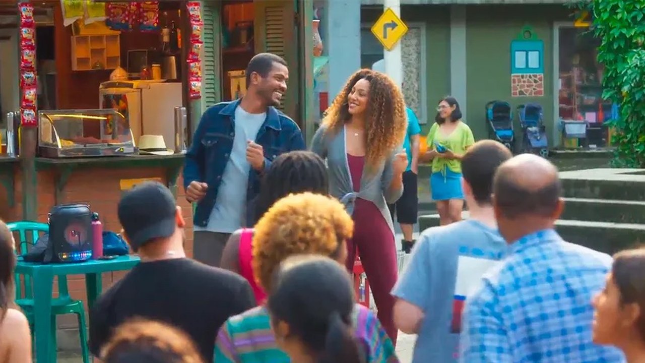 'Garota nota 100': Uma melodia, duas letras diferentes, três sucessos