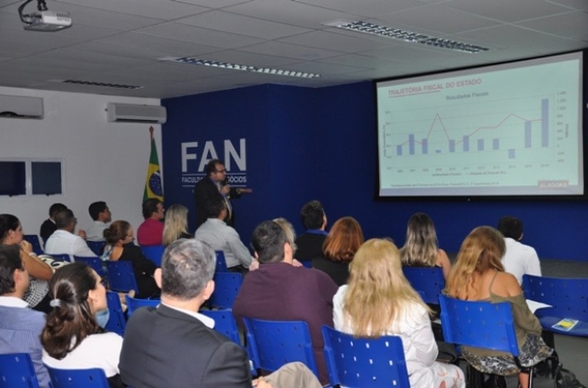 George Santoro palestra sobre os avanços da Gestão Fiscal