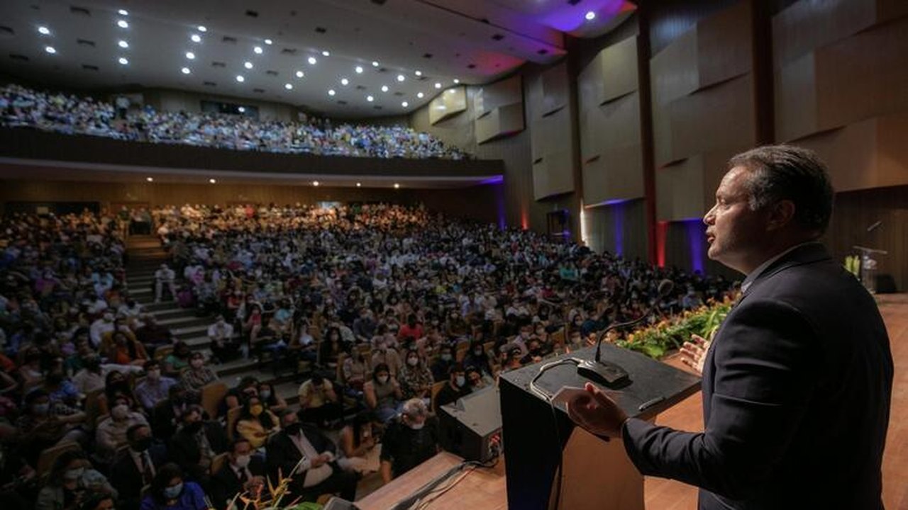 No maior ciclo de concursos públicos da história de AL, mais 4.200 aprovados são nomeados