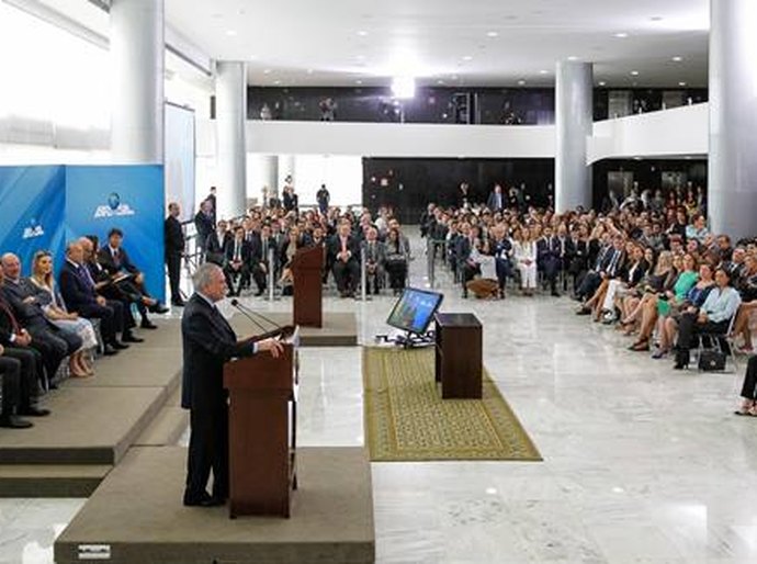 Governo de Alagoas participa do lançamento do Programa Criança Feliz