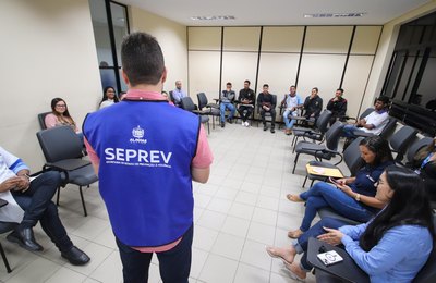 Jovens do Sistema Socioeducativo de Alagoas concluem formação técnica na área de TI