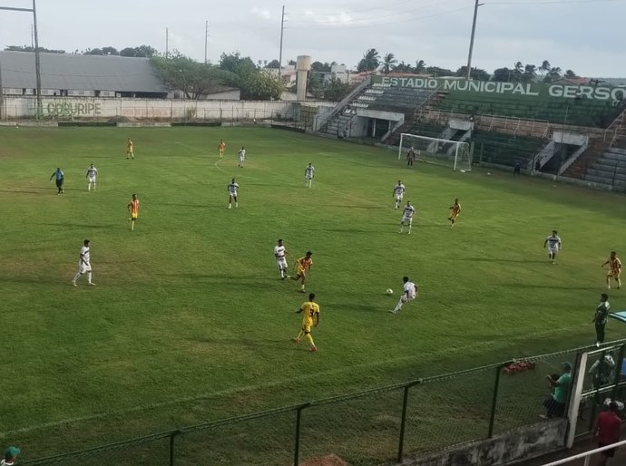Coruripe realiza amistoso para apresentar Comissão Técnica e elenco para imprensa e a torcida