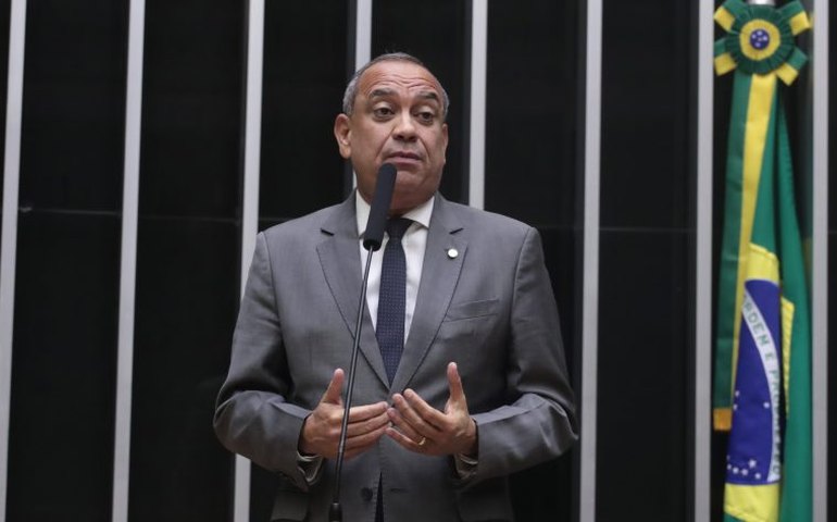 Comissão aprova selo para identificar empresa de turismo capacitada para atender consumidor neurodivergente