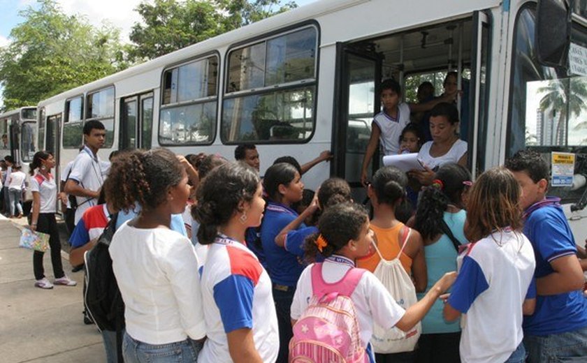 Prazo para municipalização do transporte escolar é prorrogado