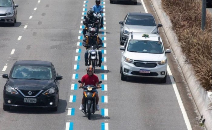 Motofaixas na cidade de Recife