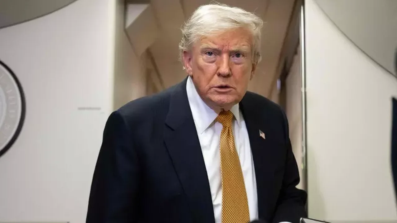 Cessar-fogo com Irã 'terminou', mas conversas continuam, diz Trump