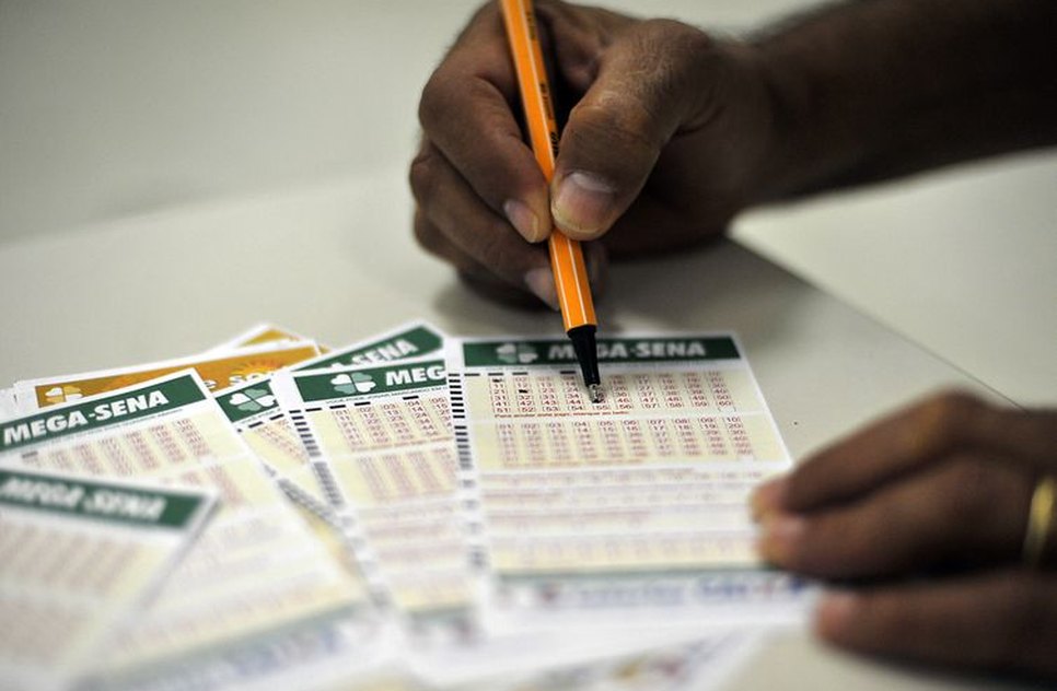 Mega-Sena sorteia nesta quinta-feira prêmio de R$ 20 milhões
