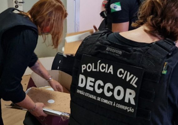 Sargento músico é preso e expulso do Exército por beijar aluna de 14 anos na boca