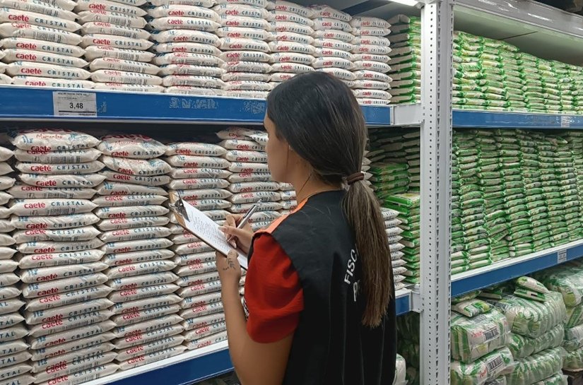 Procon Maceió divulga pesquisa de preços de itens da Cesta Básica