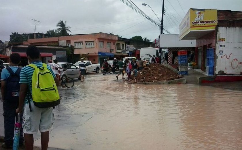 Fortes chuvas em Maceió e cidades da zona da mata preocupam autoridades