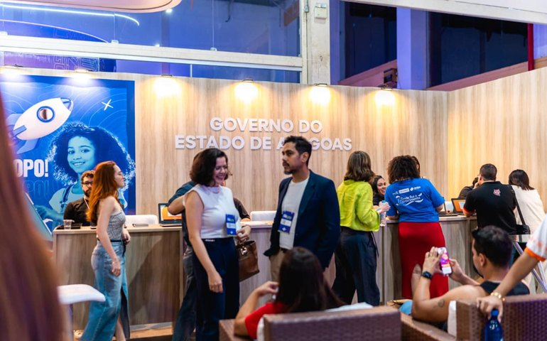 Secti promove atividades interativas e debates sobre inovação durante o NEON 2026
