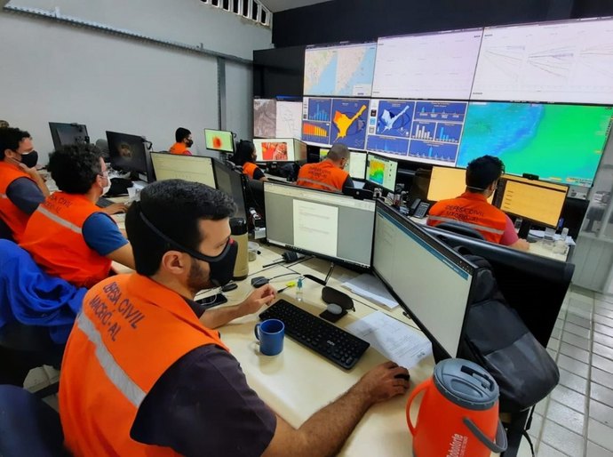 Defesa Civil alerta para chuva de intensidade moderada em Maceió