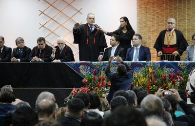 Alfredo Gaspar toma posse para novo biênio como chefe do Ministério Público de AL