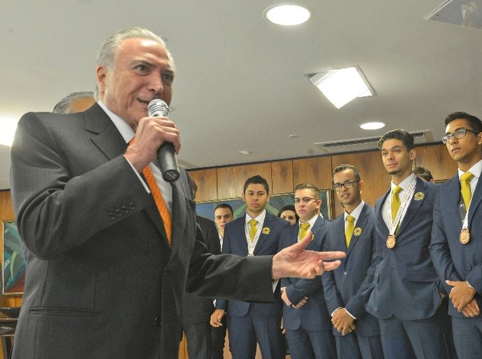 Aluno do Senai/AL é recebido pelo presidente da República no Planalto