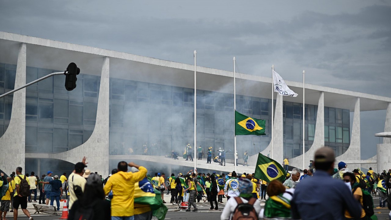 Extremista que antecipou atos de golpismo é presa pela PF
