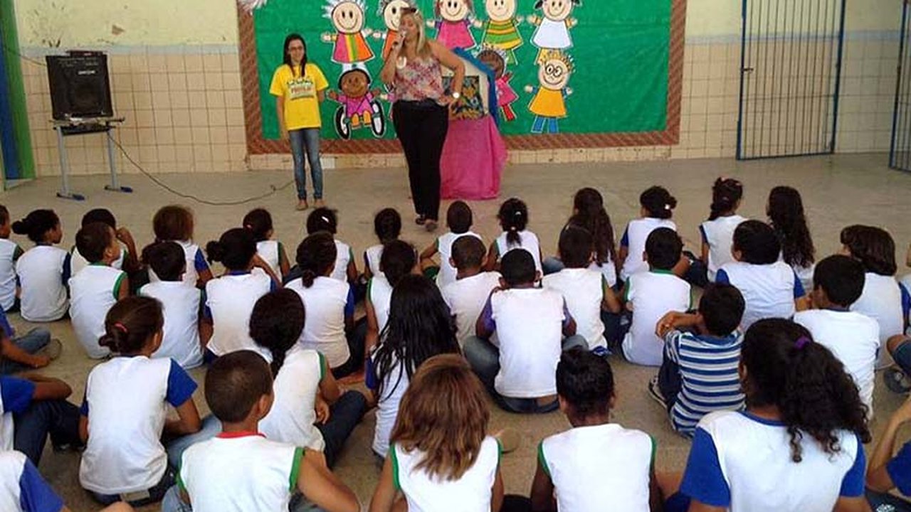 Maceió: Creas alerta estudantes sobre perigos da exploração sexual