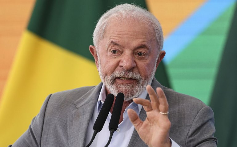 Lula diz que Trump ainda não fez exigências após americano condicionar redução do tarifaço