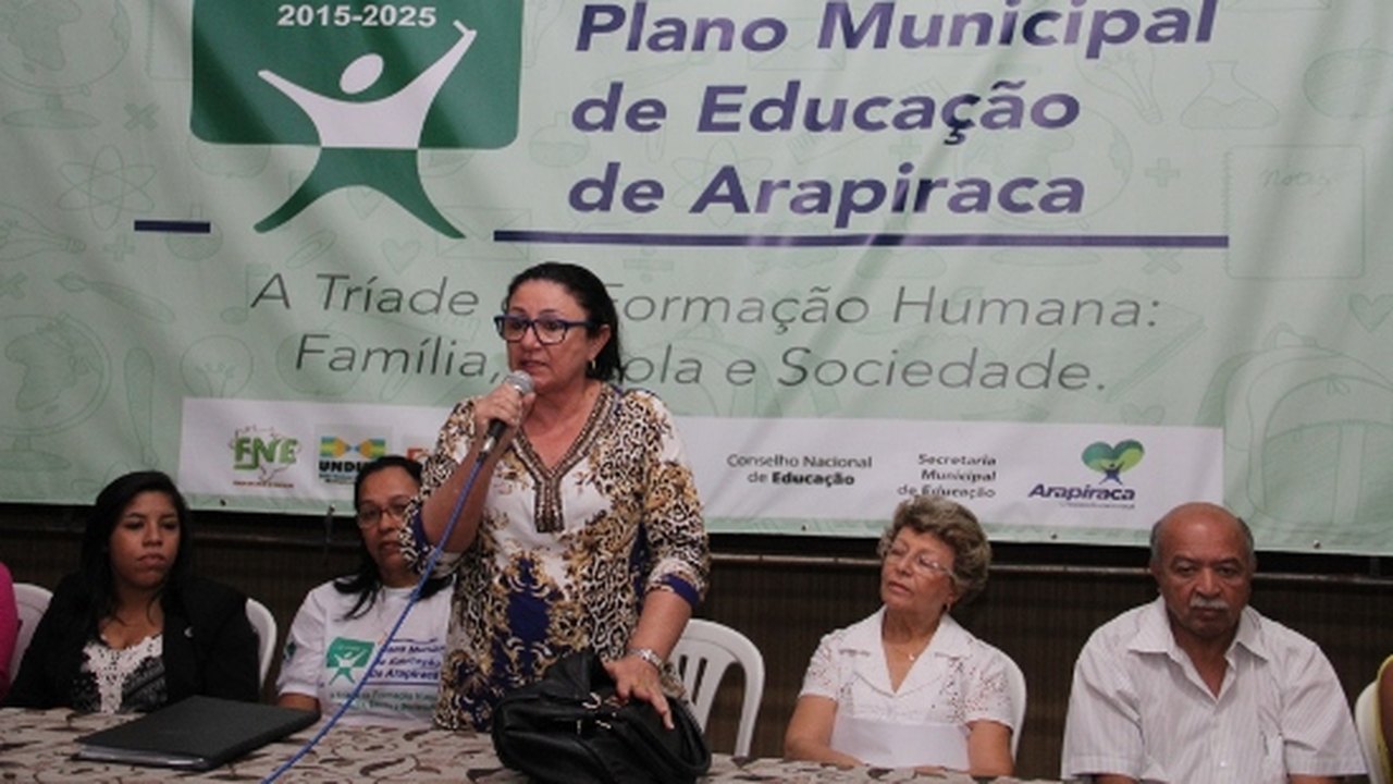 Arapiraca: Conferência debate propostas para o Plano de Educação