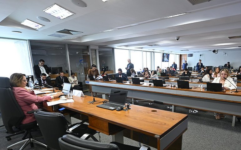 Projetos para crianças e adolescentes são destaque na pauta da CDH