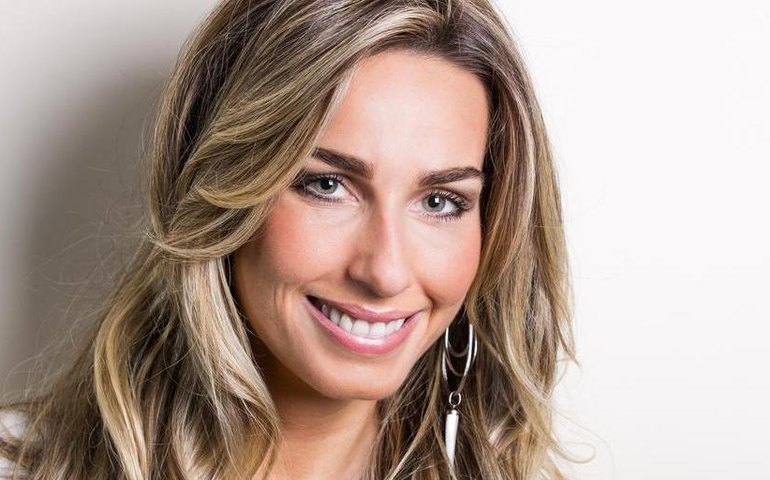 Mariana Weickert dá à luz após ser diagnosticada com covid-19 no fim da gravidez