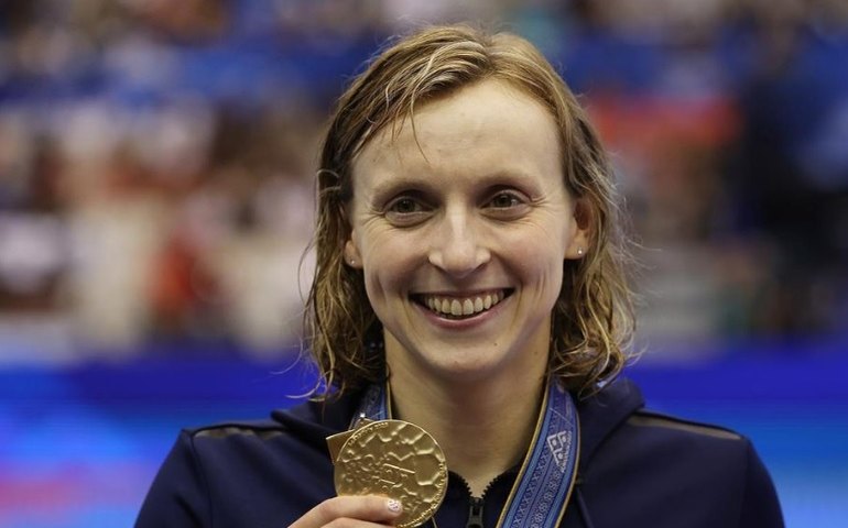 Nadadora Keti Ledecky ganha hexa inédito e bate recorde de Phelps em Mundiais