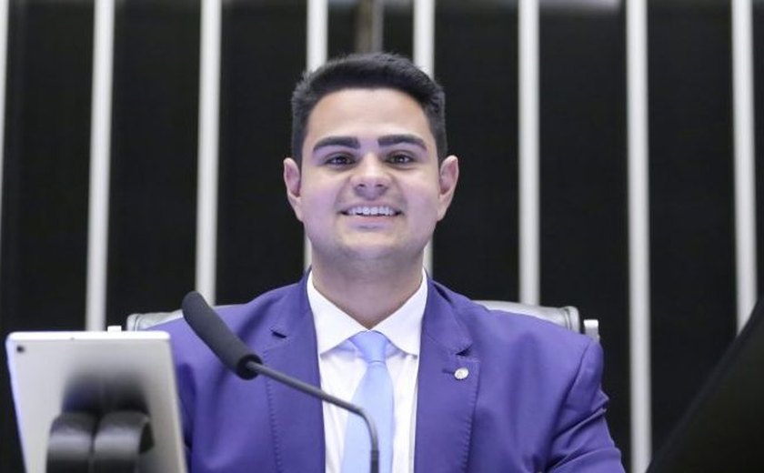 Comissão aprova vagas para pessoas com deficiência perto de entrada de escolas e hospitais