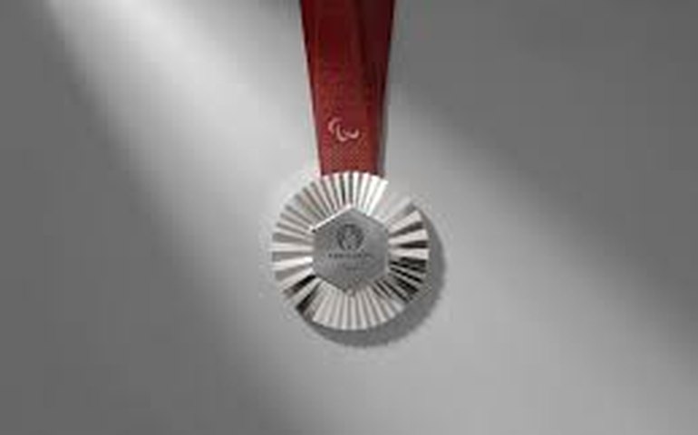 Brasil conquista a prata no geral da etapa de Milão da Copa do Mundo de ginástica rítmica