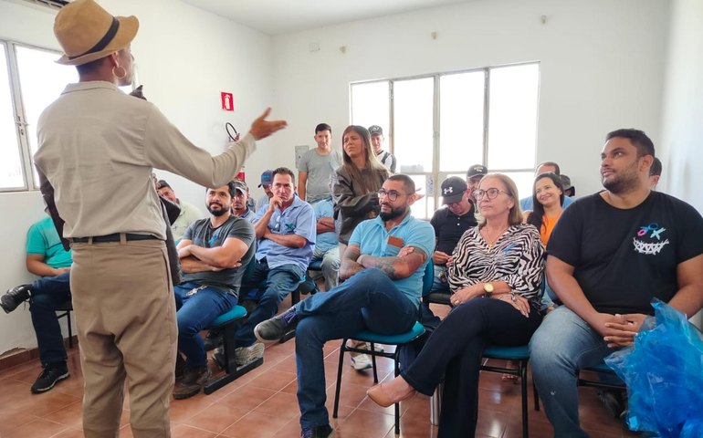 Novembro Azul: Casal leva ações educativas para Palmeira e Santana do Ipanema
