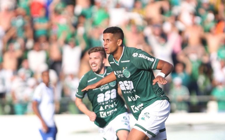 Guarani oficializa chegada de Renyer, revelado pelo Santos e com passagens por seleções de base