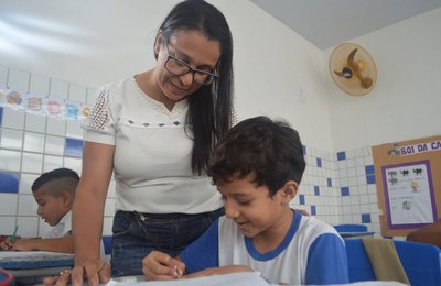 Rede municipal de ensino encerra pré-matrícula de novos alunos no domingo 