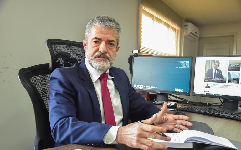 Operação Red Blue cumpre em Maceió 32 mandados e combate ação de torcidas organizadas