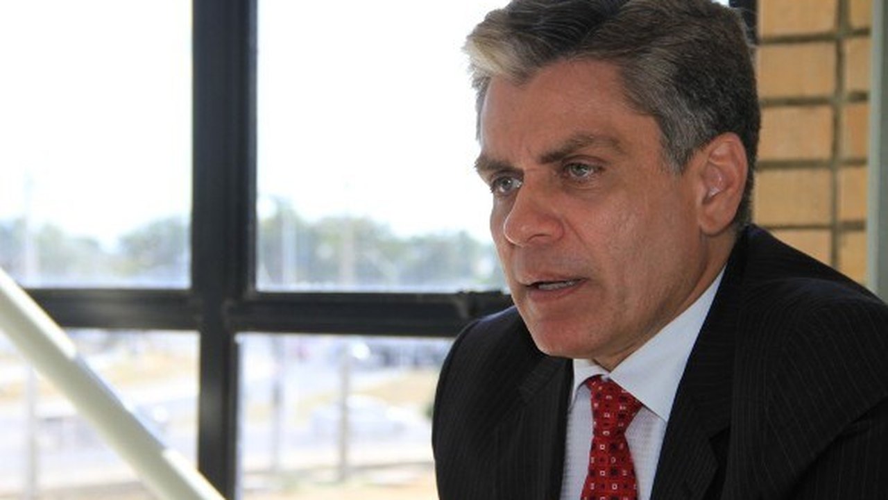 Servidores assumem interinamente Ciretrans no interior