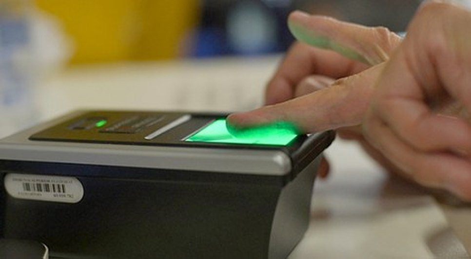 BIOMETRIA TRE