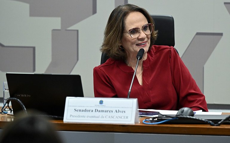 CAS debate saúde digital para recém-nascidos em UTIs neonatais neurológicas