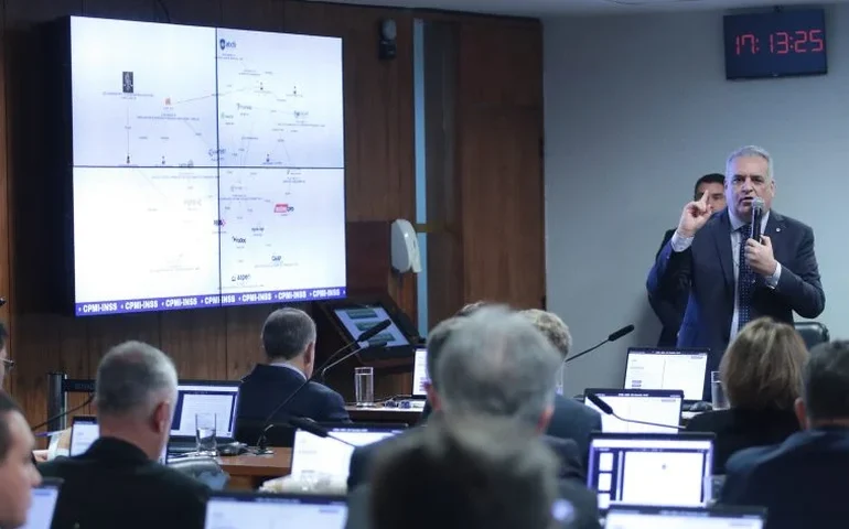 CPMI ouve ex-coordenador de pagamentos do INSS e empresário investigados por desvios