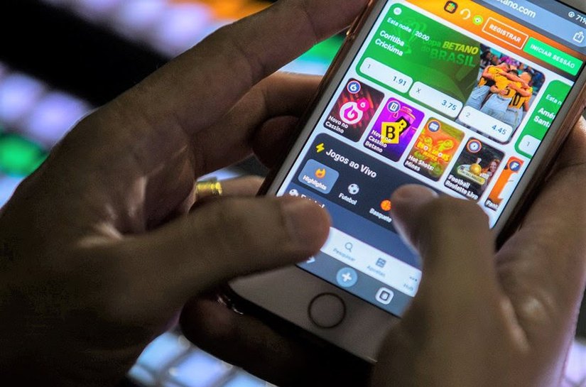 SUS inicia teleatendimento para quem enfrenta problemas com jogos e apostas