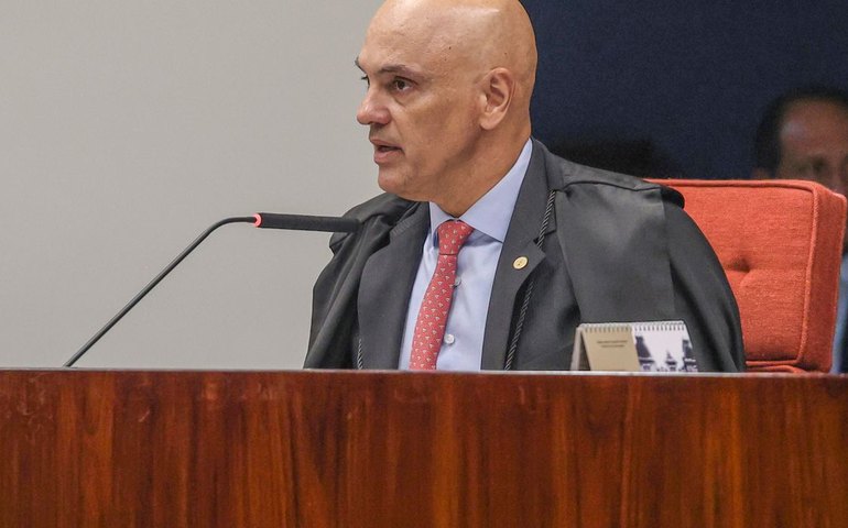 Moraes nega conversas com Vorcaro no dia em que banqueiro foi preso
