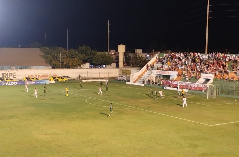Coruripe e Penedense empataram no primeiro jogo da semifinal da Copa Alagoas