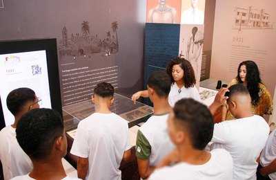 Socioeducandos visitam Centro de Cultura e Memória do TJAL em ação do CNJ
